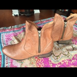 Seychelles - Lucky Penny Booties
